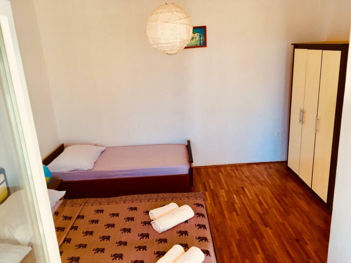 Apartmani Nina シベニク エクステリア 写真